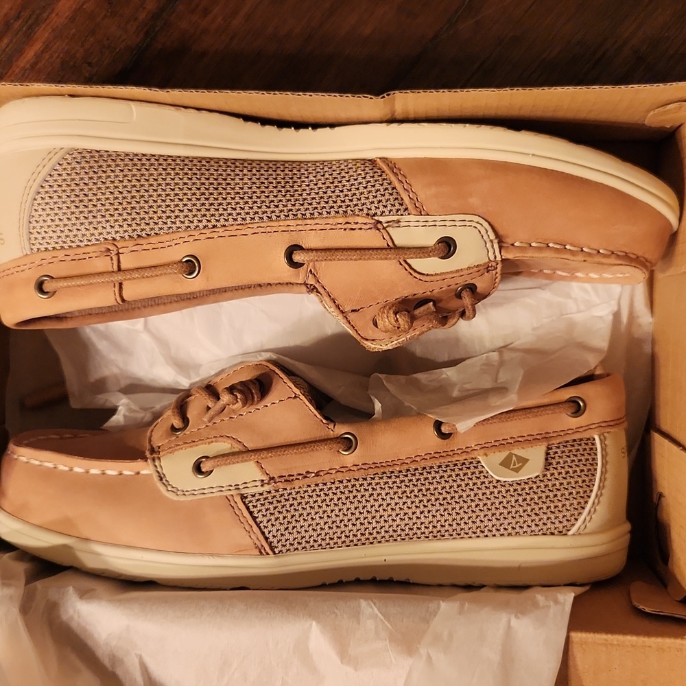 Boys Sperry shoes